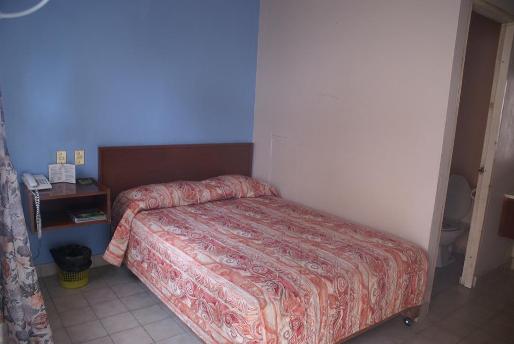 Hotel De Mexico Matamoros  Pokoj fotografie
