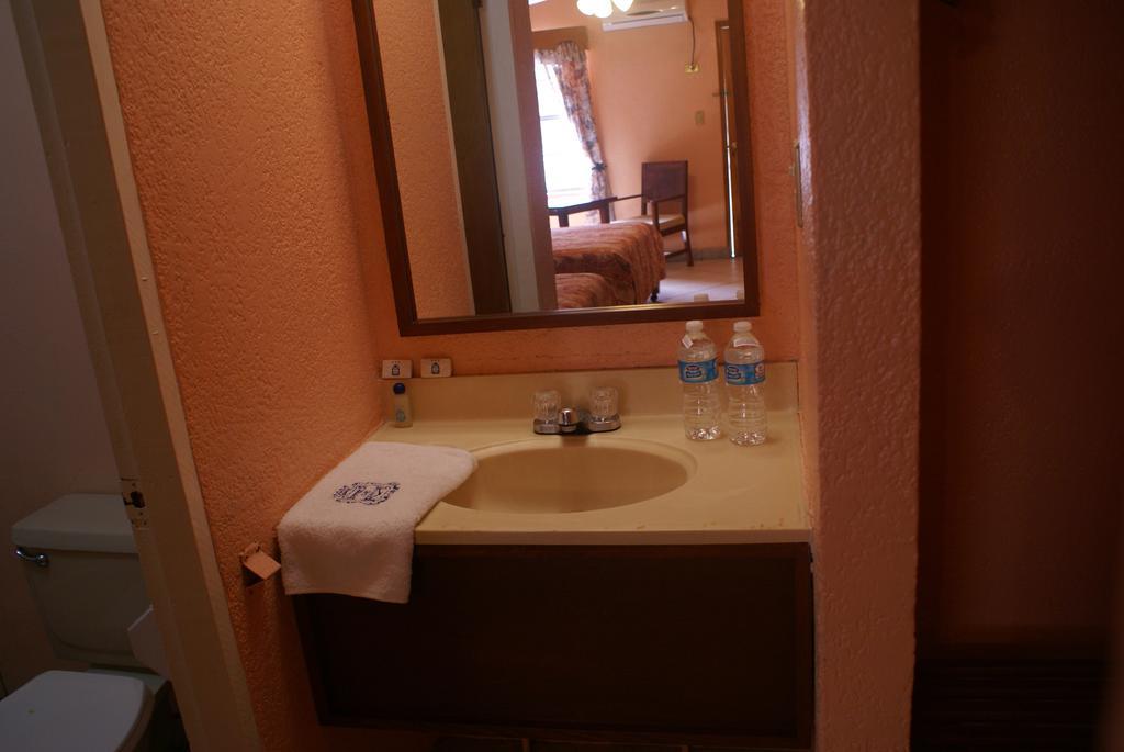 Hotel De Mexico Matamoros  Pokoj fotografie
